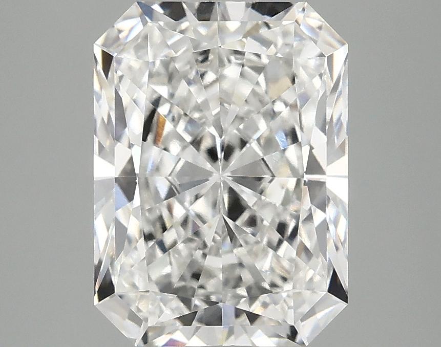 3.07 Carat Radiant Shaped Excellent Cut VVS2 IGI Certified Lab Grown Diamond