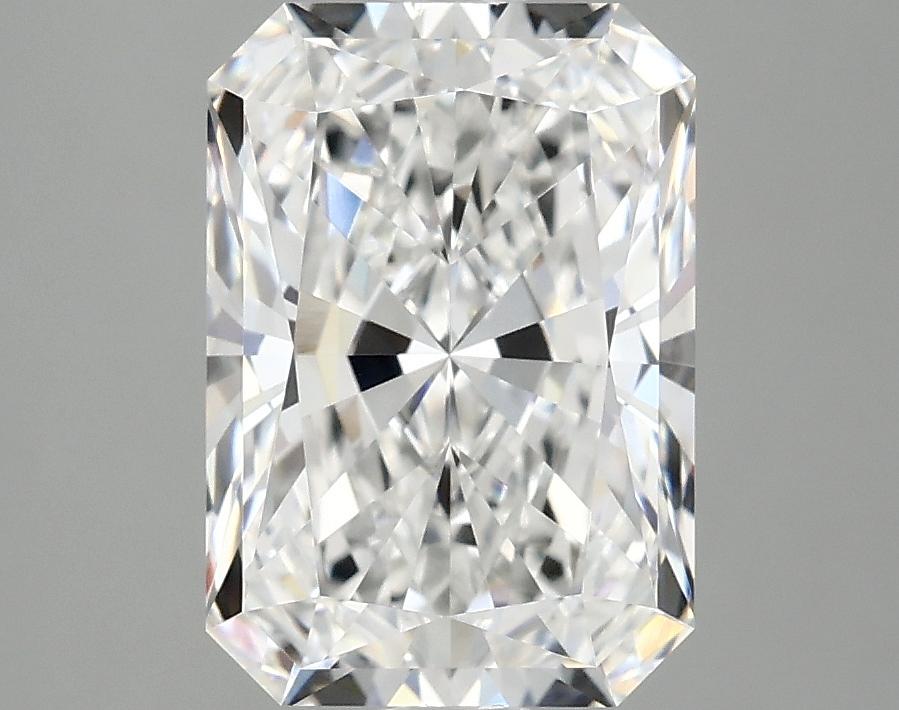 3.06 Carat Radiant Shaped Ideal Cut VVS2 IGI Certified Lab Grown Diamond