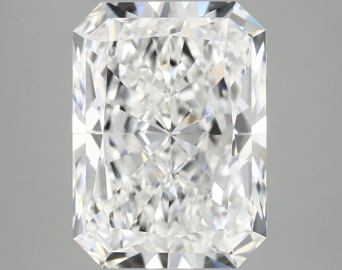 4.2 Carat Radiant Shaped Excellent Cut VVS2 IGI Certified Lab Grown Diamond