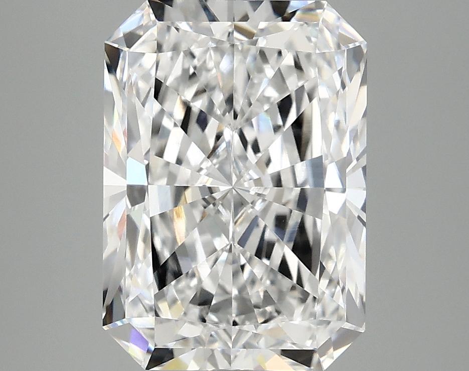 3.8 Carat Radiant Shaped Excellent Cut VVS2 IGI Certified Lab Grown Diamond