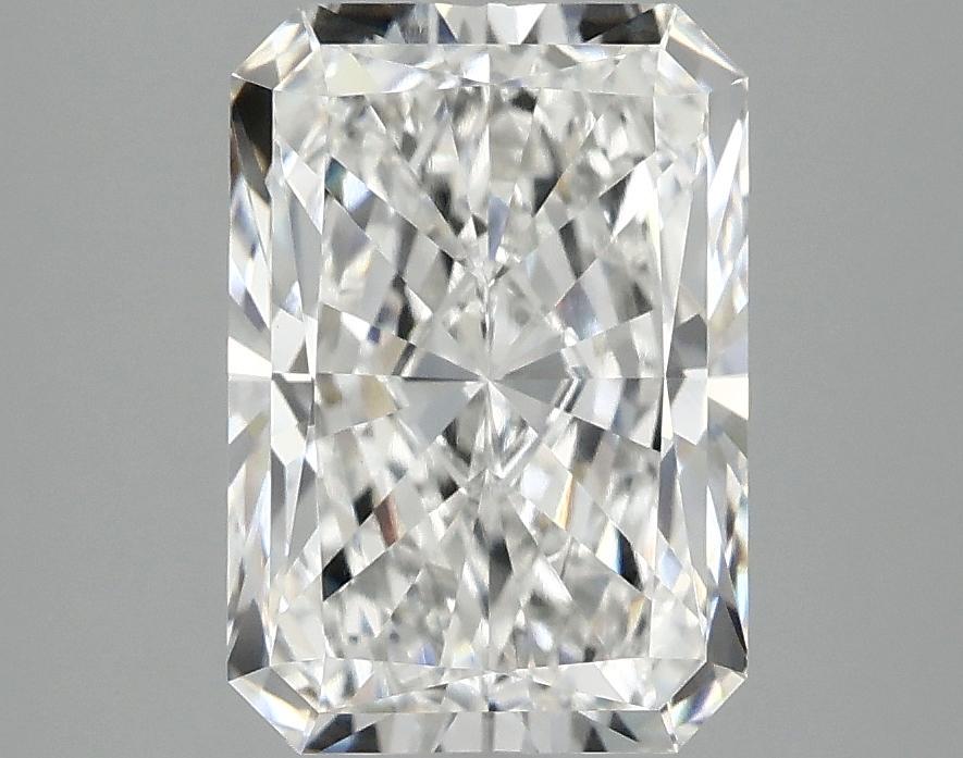 3.02 Carat Radiant Shaped Ideal Cut VVS2 IGI Certified Lab Grown Diamond