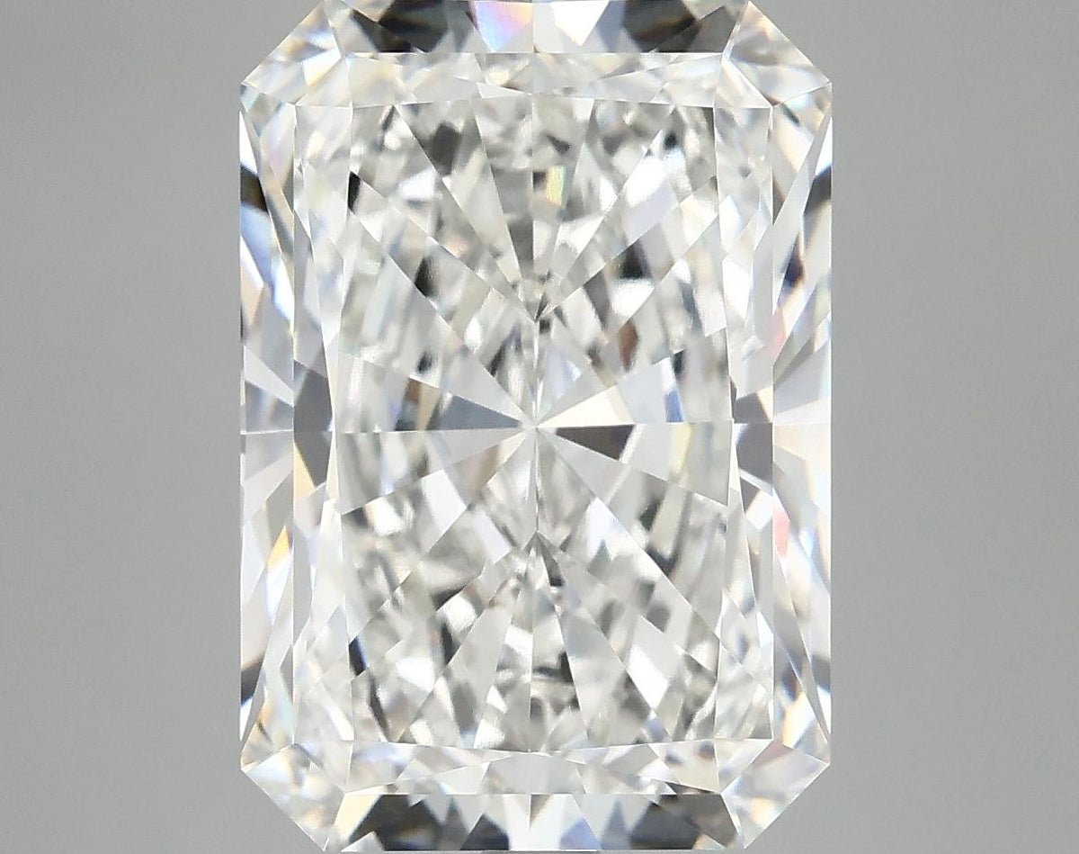 8.05 Carat Radiant Shaped Ideal Cut VVS2 IGI Certified Lab Grown Diamond