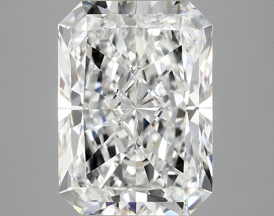 4.03 Carat Radiant Shaped Ideal Cut VVS2 IGI Certified Lab Grown Diamond