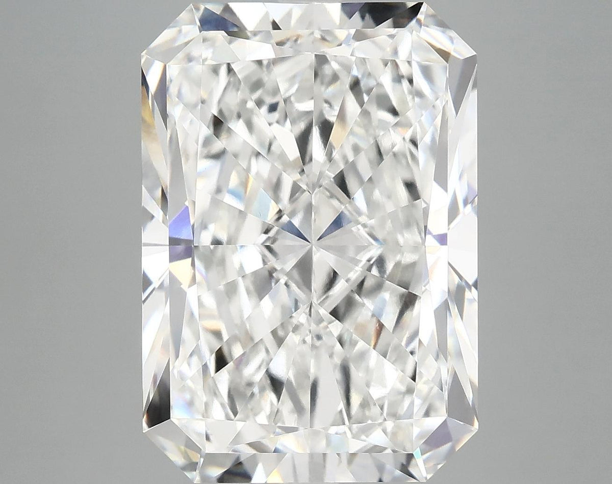 9.75 Carat Radiant Shaped Ideal Cut VVS2 IGI Certified Lab Grown Diamond