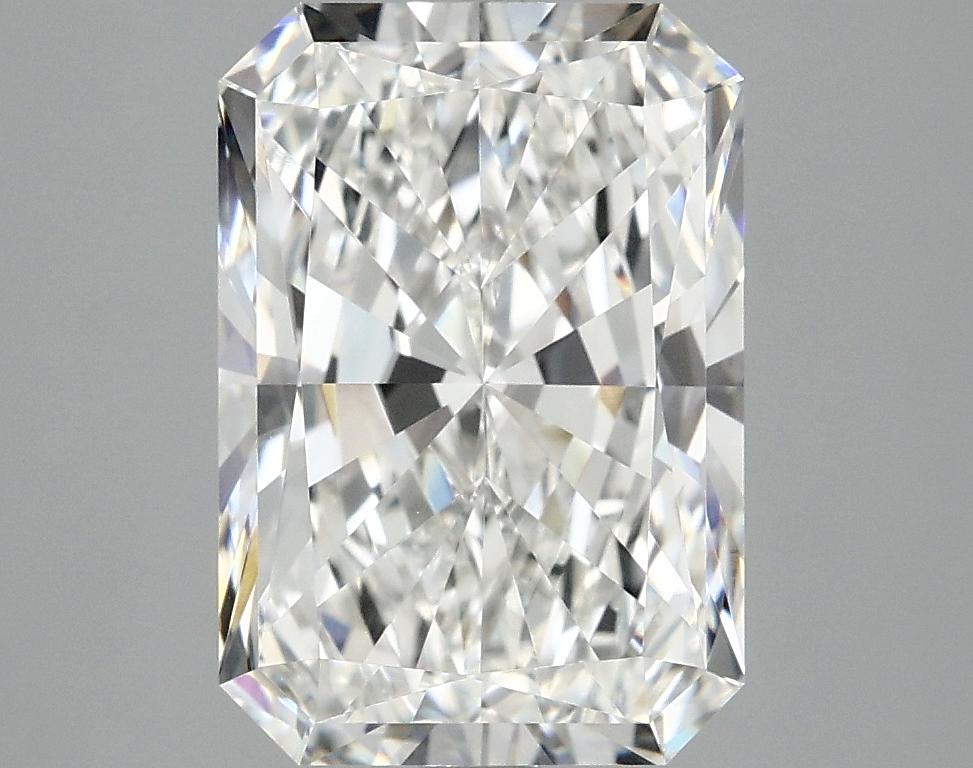 3.81 Carat Radiant Shaped Ideal Cut VVS2 IGI Certified Lab Grown Diamond