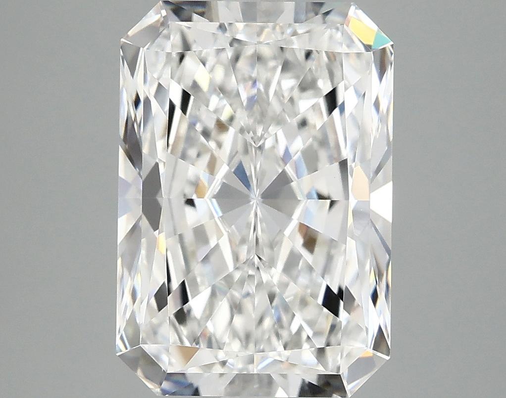 4.64 Carat Radiant Shaped Ideal Cut VVS2 IGI Certified Lab Grown Diamond