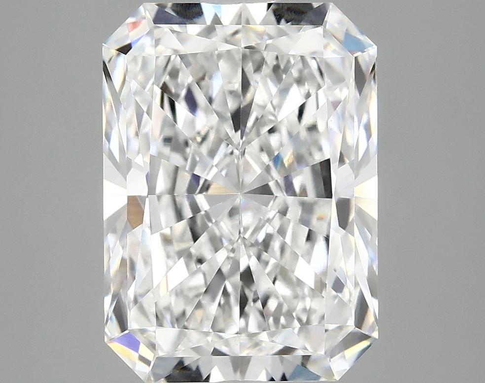 4.01 Carat Radiant Shaped Ideal Cut VVS2 IGI Certified Lab Grown Diamond
