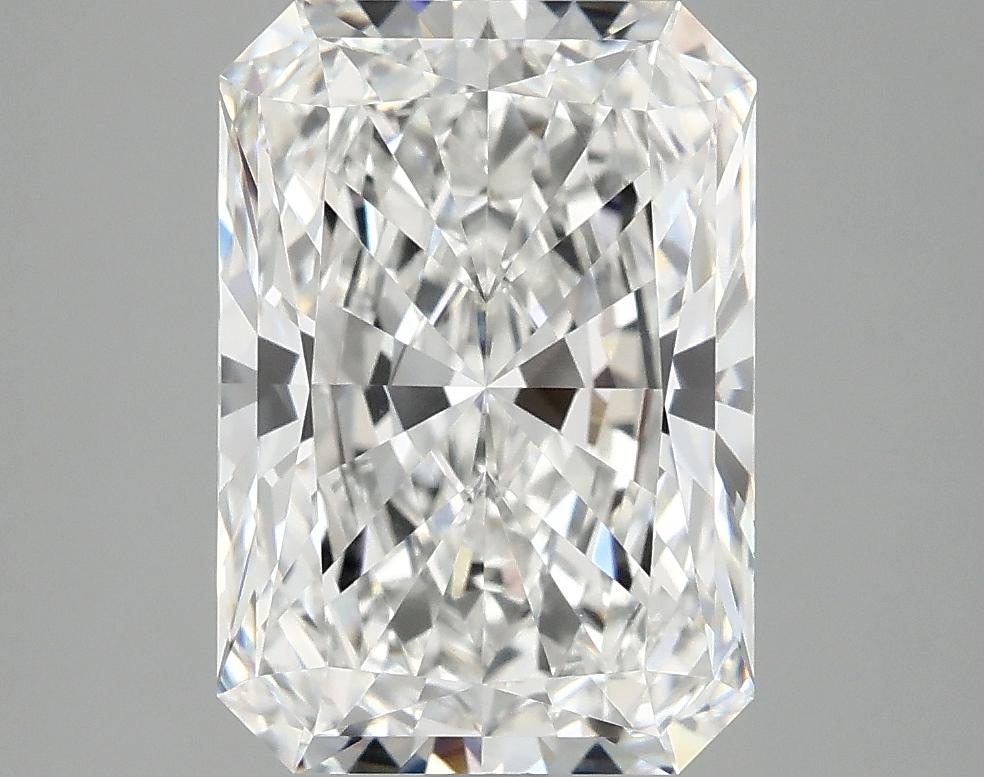 4.06 Carat Radiant Shaped Ideal Cut VVS2 IGI Certified Lab Grown Diamond