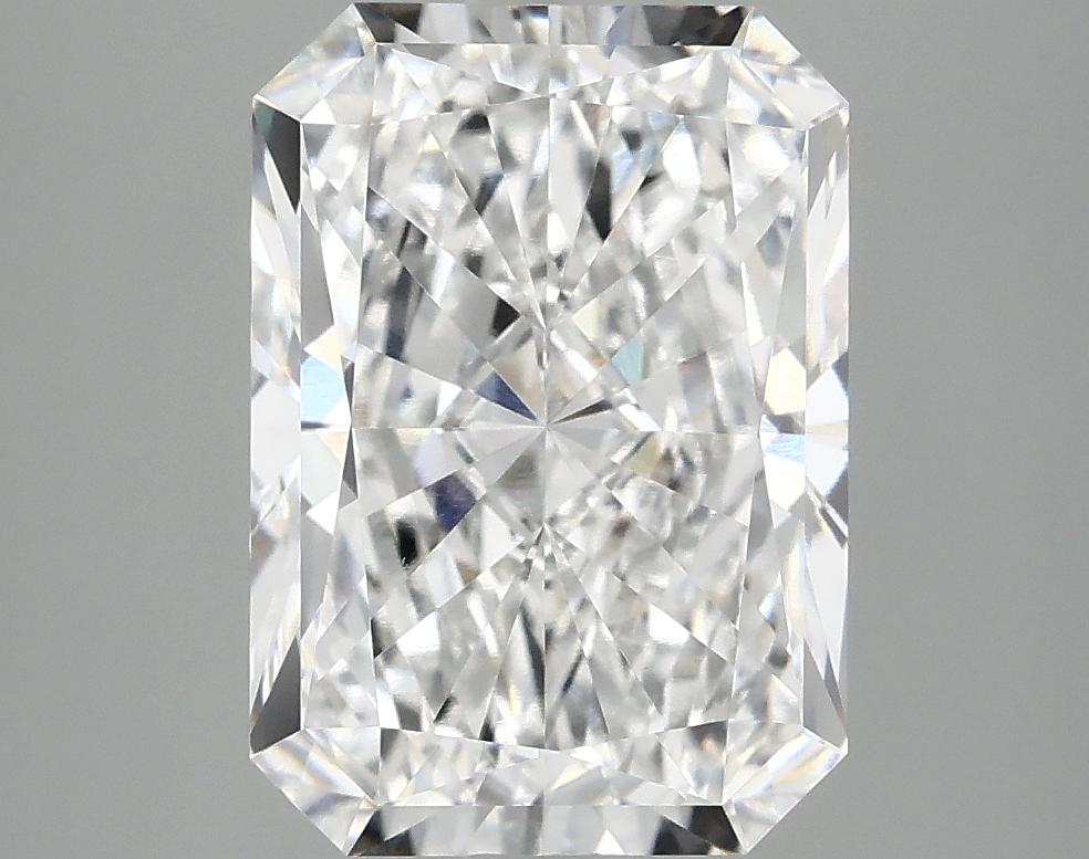 4.04 Carat Radiant Shaped Ideal Cut VVS2 IGI Certified Lab Grown Diamond