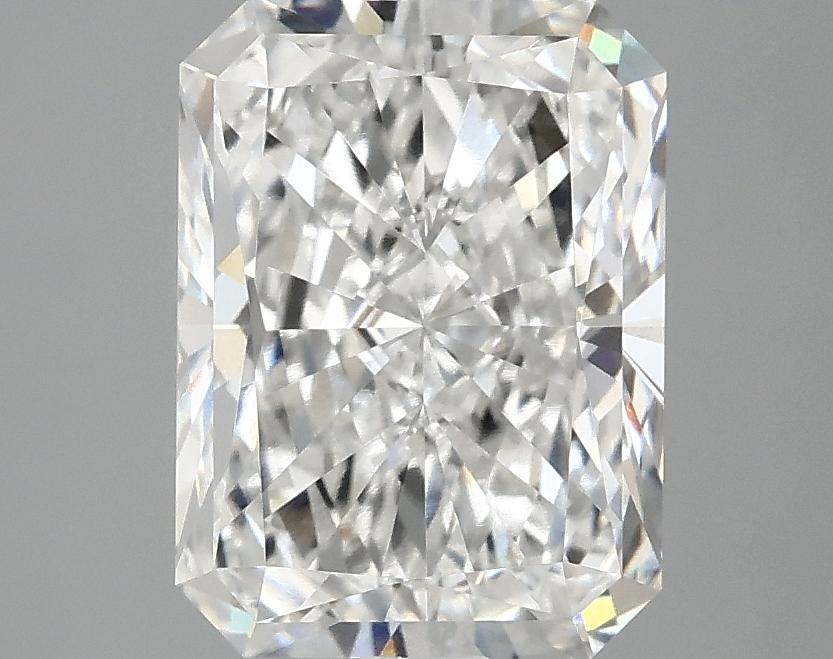 3.05 Carat Radiant Shaped Excellent Cut VVS2 IGI Certified Lab Grown Diamond