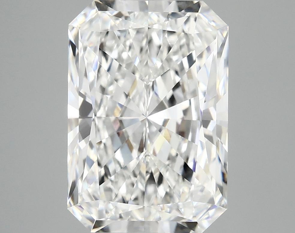 3.55 Carat Radiant Shaped Ideal Cut VVS2 IGI Certified Lab Grown Diamond