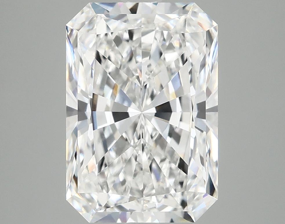 4.05 Carat Radiant Shaped Ideal Cut VVS2 IGI Certified Lab Grown Diamond