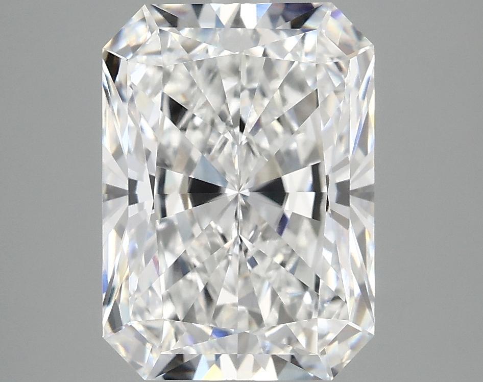 4.08 Carat Radiant Shaped Excellent Cut VVS2 IGI Certified Lab Grown Diamond
