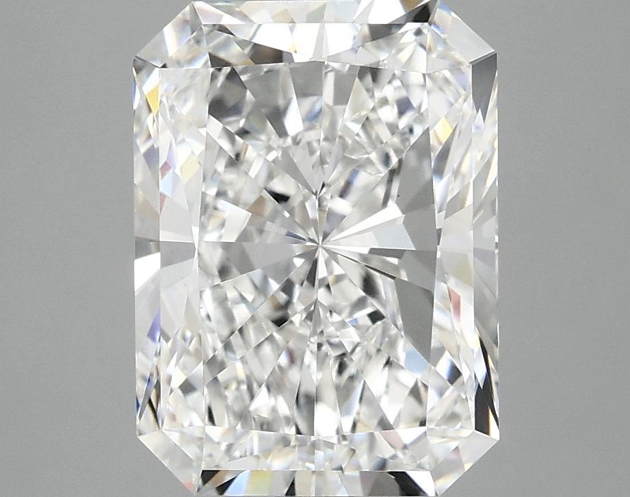 3.86 Carat Radiant Shaped Excellent Cut VVS2 IGI Certified Lab Grown Diamond