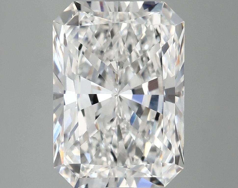 4.04 Carat Radiant Shaped Ideal Cut VVS2 IGI Certified Lab Grown Diamond