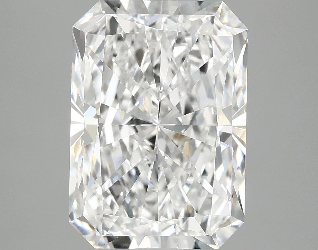 3.98 Carat Radiant Shaped Ideal Cut VVS2 IGI Certified Lab Grown Diamond