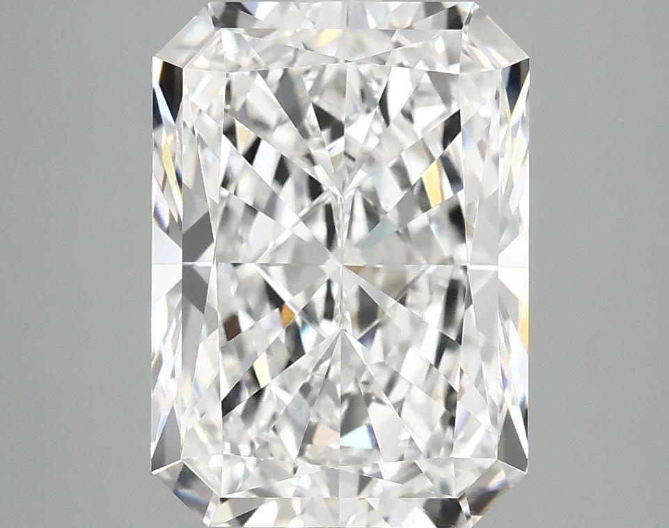 4.06 Carat Radiant Shaped Ideal Cut VVS2 IGI Certified Lab Grown Diamond