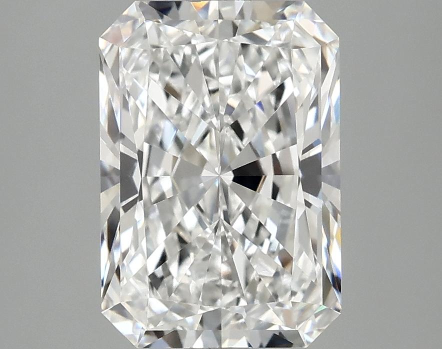 3.1 Carat Radiant Shaped Ideal Cut VVS2 IGI Certified Lab Grown Diamond
