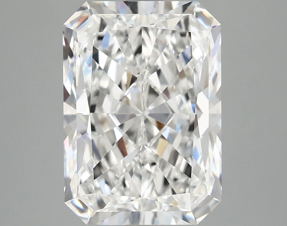4.0 Carat Radiant Shaped Ideal Cut VVS2 IGI Certified Lab Grown Diamond