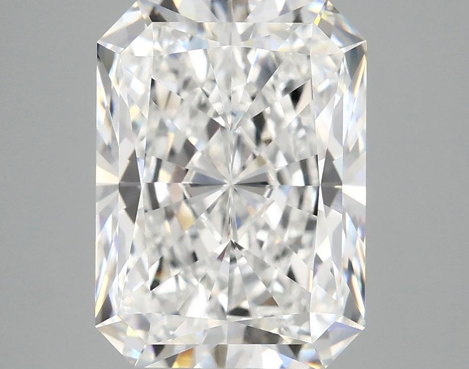 4.13 Carat Radiant Shaped Excellent Cut VVS2 IGI Certified Lab Grown Diamond