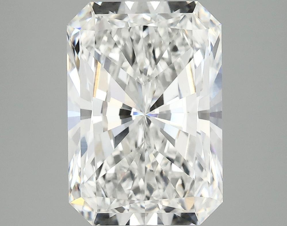 3.95 Carat Radiant Shaped Ideal Cut VVS2 IGI Certified Lab Grown Diamond