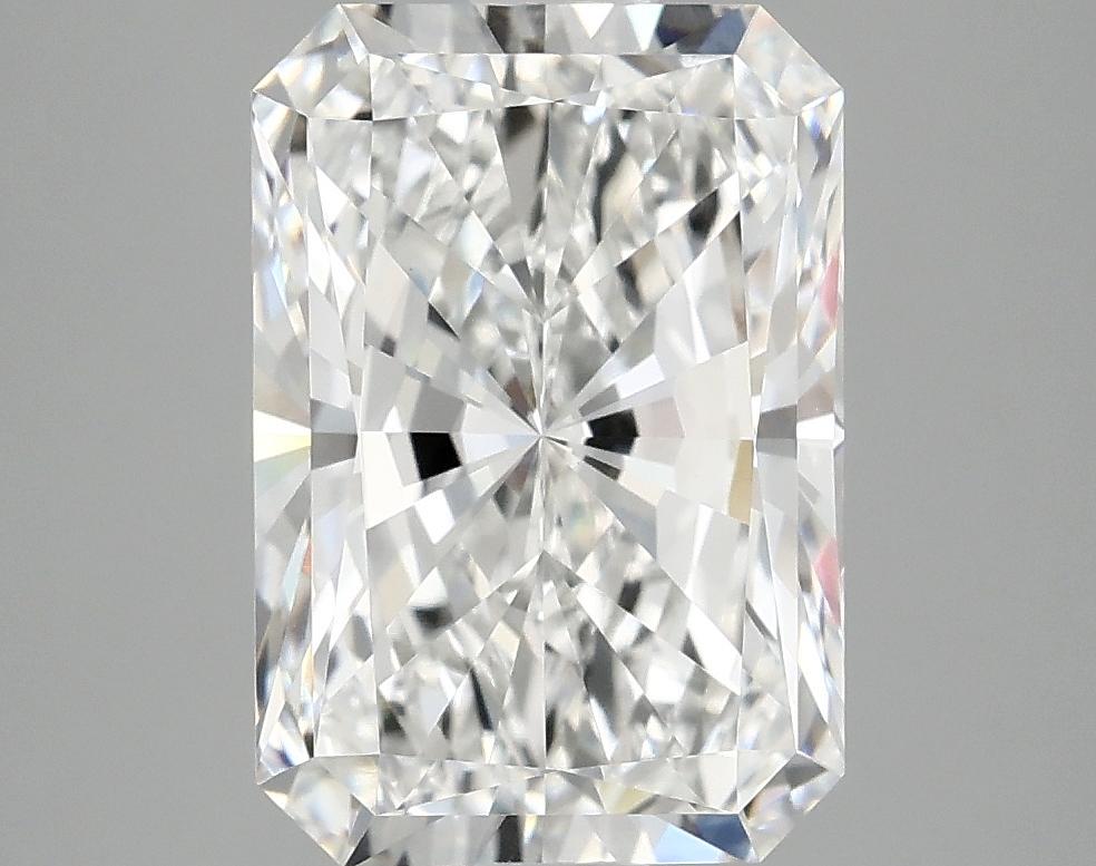 4.1 Carat Radiant Shaped Ideal Cut VVS2 IGI Certified Lab Grown Diamond