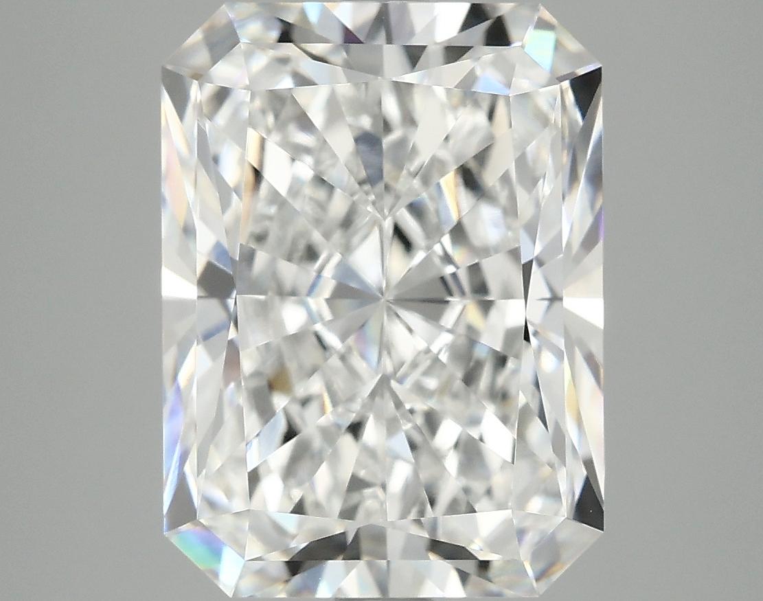 4.83 Carat Radiant Shaped Excellent Cut VVS2 IGI Certified Lab Grown Diamond
