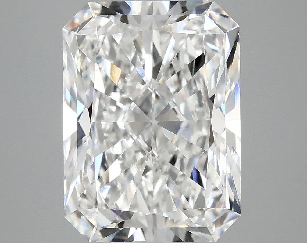 4.8 Carat Radiant Shaped Excellent Cut VS2 IGI Certified Lab Grown Diamond