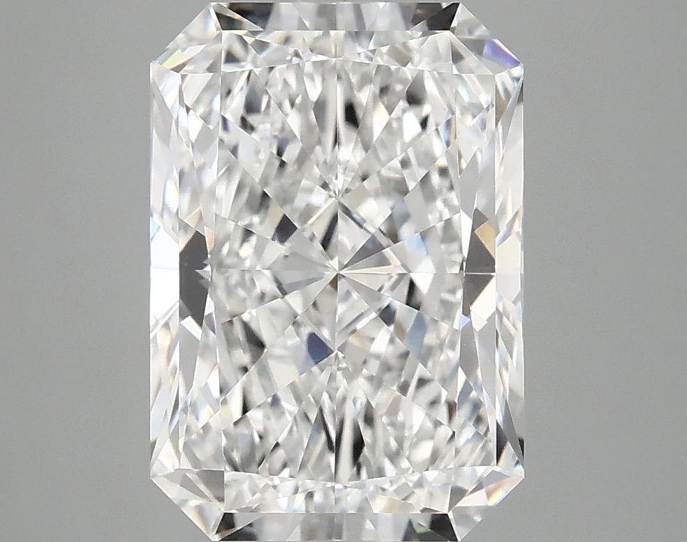 4.18 Carat Radiant Shaped Ideal Cut VVS2 IGI Certified Lab Grown Diamond