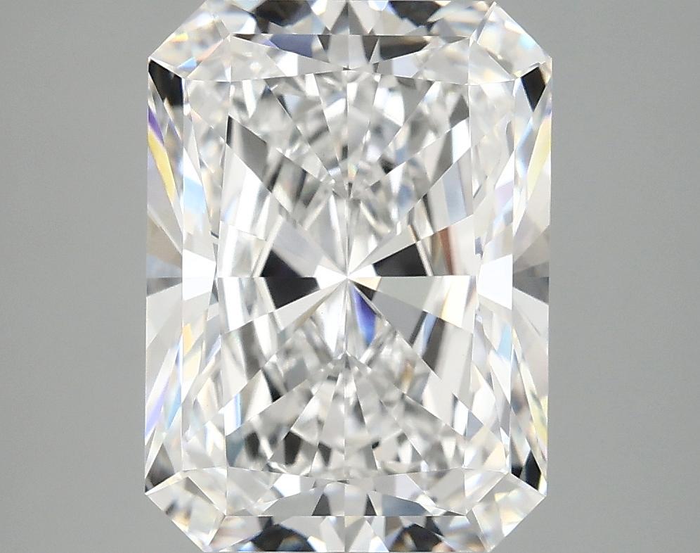 4.99 Carat Radiant Shaped Excellent Cut VVS2 IGI Certified Lab Grown Diamond