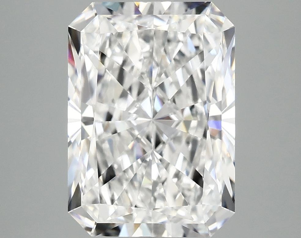 4.12 Carat Radiant Shaped Ideal Cut VVS2 IGI Certified Lab Grown Diamond