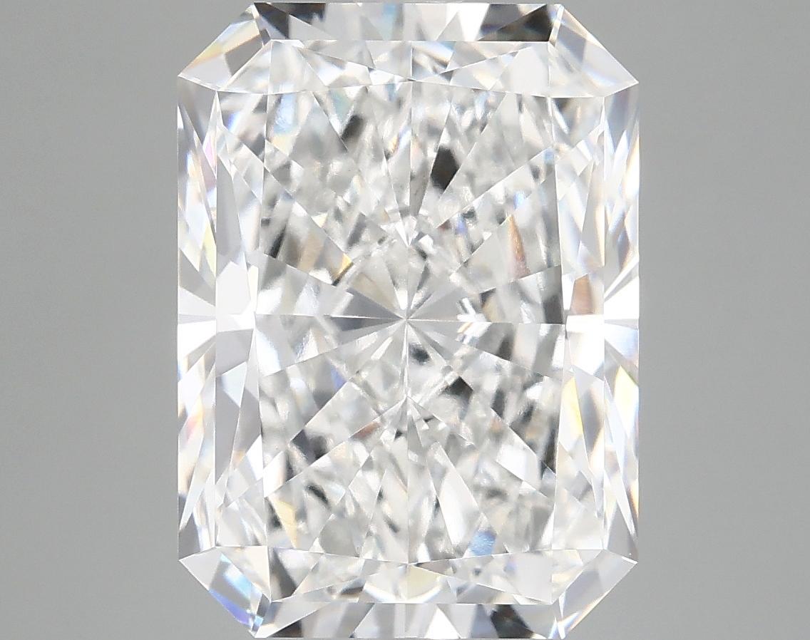 7.11 Carat Radiant Shaped Excellent Cut VVS2 IGI Certified Lab Grown Diamond