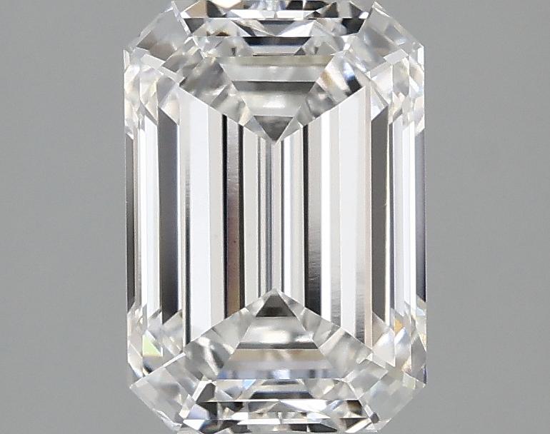 2.31 Carat Emerald Shaped Ideal Cut VS1 IGI Certified Lab Grown Diamond