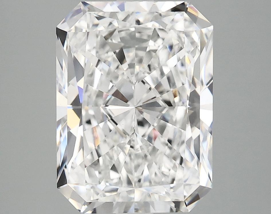 4.02 Carat Radiant Shaped Excellent Cut VS1 IGI Certified Lab Grown Diamond
