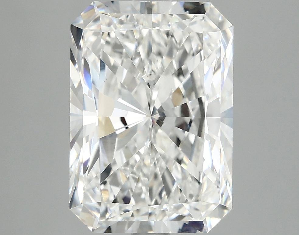 4.0 Carat Radiant Shaped Ideal Cut VVS2 IGI Certified Lab Grown Diamond