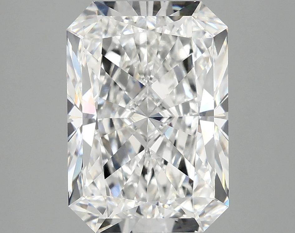 3.94 Carat Radiant Shaped Ideal Cut VVS2 IGI Certified Lab Grown Diamond