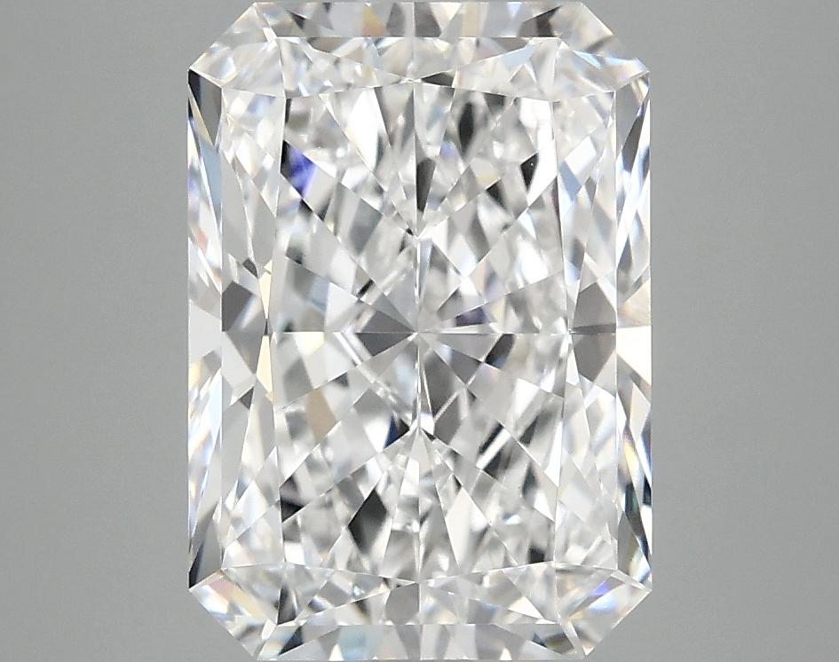 4.03 Carat Radiant Shaped Ideal Cut VVS2 IGI Certified Lab Grown Diamond