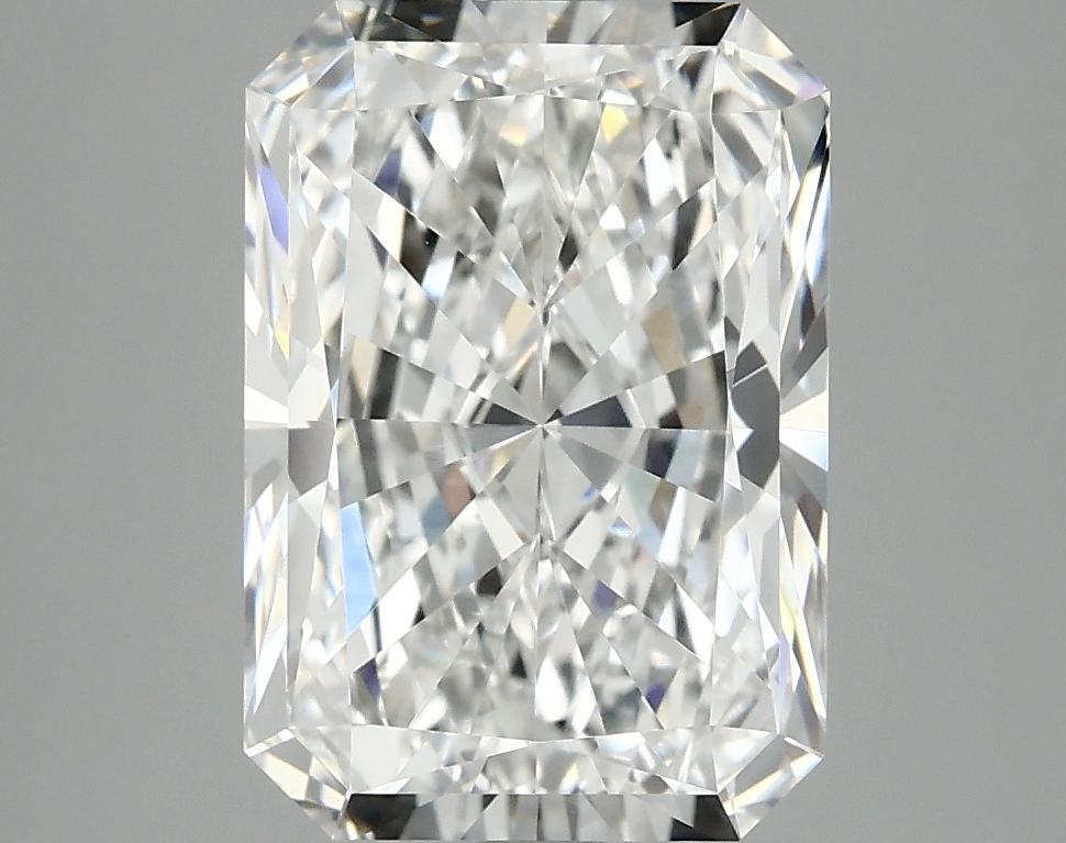 4.04 Carat Radiant Shaped Ideal Cut VVS2 IGI Certified Lab Grown Diamond