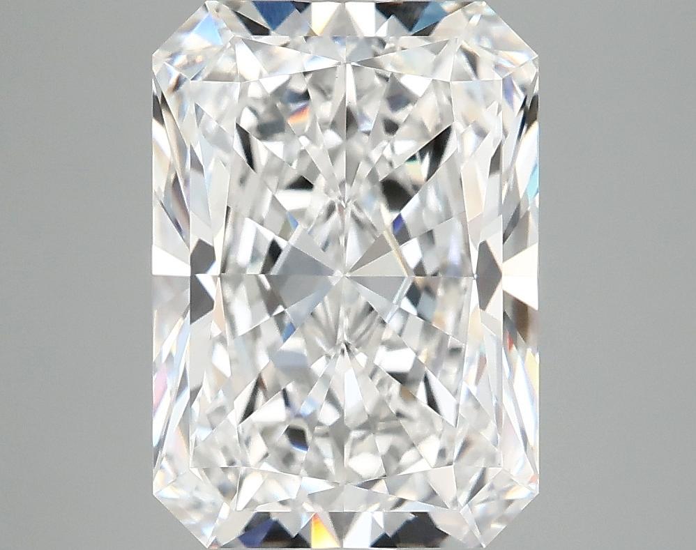 4.99 Carat Radiant Shaped Ideal Cut VVS2 IGI Certified Lab Grown Diamond