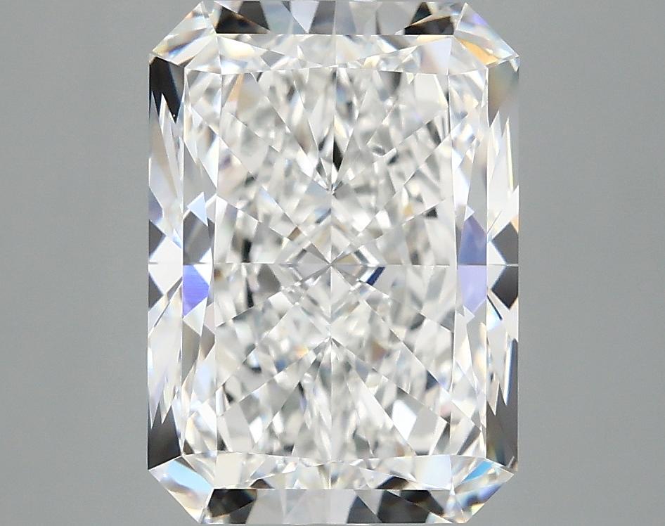 4.01 Carat Radiant Shaped Ideal Cut VVS2 IGI Certified Lab Grown Diamond