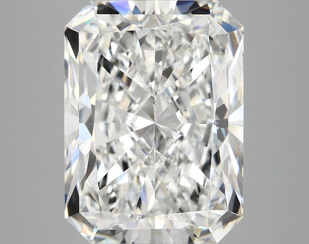 5.06 Carat Radiant Shaped Excellent Cut VVS2 IGI Certified Lab Grown Diamond