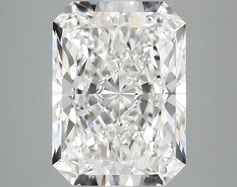4.06 Carat Radiant Shaped Excellent Cut VVS2 IGI Certified Lab Grown Diamond
