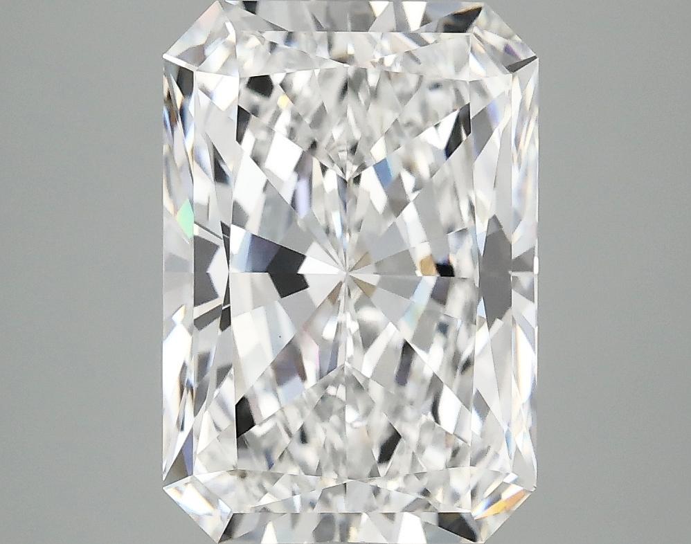 4.19 Carat Radiant Shaped Ideal Cut VVS2 IGI Certified Lab Grown Diamond