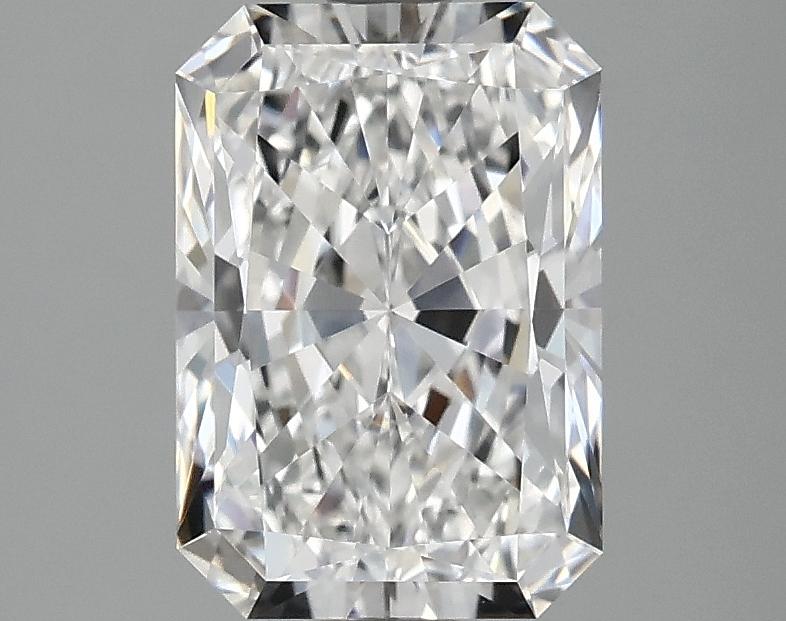 2.1 Carat Radiant Shaped Ideal Cut VVS2 IGI Certified Lab Grown Diamond