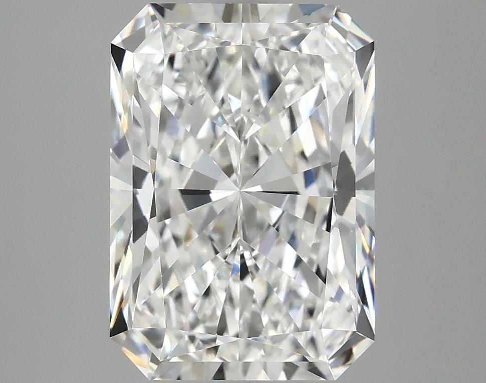 3.82 Carat Radiant Shaped Ideal Cut VVS2 IGI Certified Lab Grown Diamond
