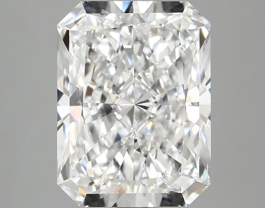 2.9 Carat Radiant Shaped Excellent Cut VVS2 IGI Certified Lab Grown Diamond