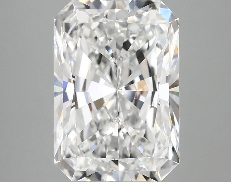 4.04 Carat Radiant Shaped Ideal Cut VVS2 IGI Certified Lab Grown Diamond