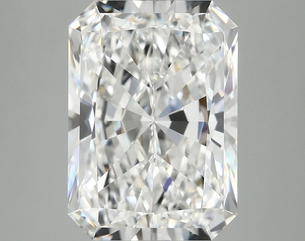 4.09 Carat Radiant Shaped Ideal Cut VVS2 IGI Certified Lab Grown Diamond