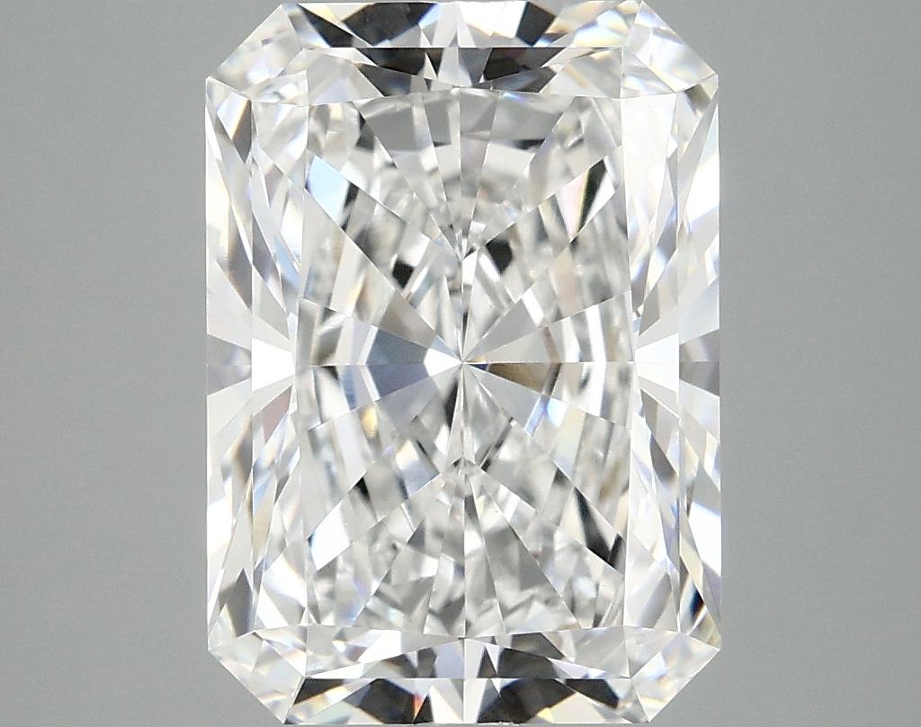 4.9 Carat Radiant Shaped Ideal Cut VVS2 IGI Certified Lab Grown Diamond