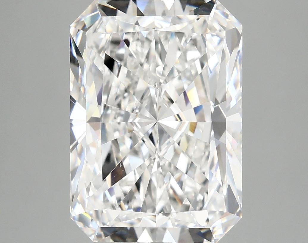 5.04 Carat Radiant Shaped Ideal Cut VVS2 IGI Certified Lab Grown Diamond